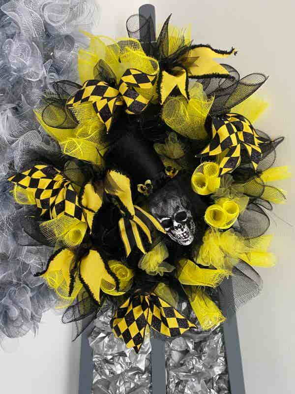 Bespoke Glam Mr Top Hat and Skull Halloween Decorative Wreath