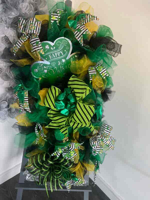 Bespoke Large  St Patricks Top Hat Decorative Wreath (Available To Hire) - Image 2