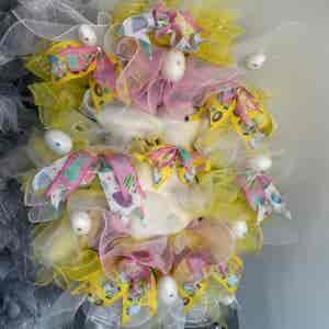 Bespoke Easter Bunny Bow Tales Oval Decorative Wreath