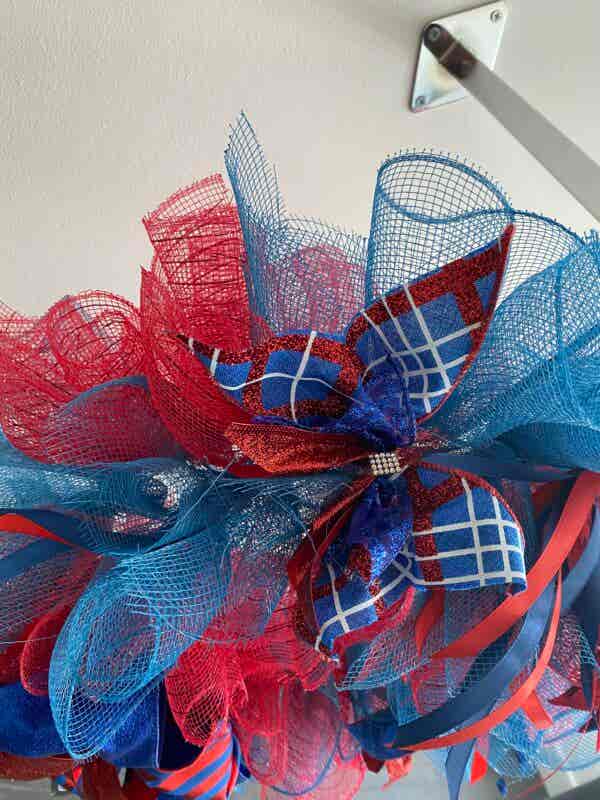 Bespoke Sparkles Meets Blue & Red Decorative Wreath - Image 4