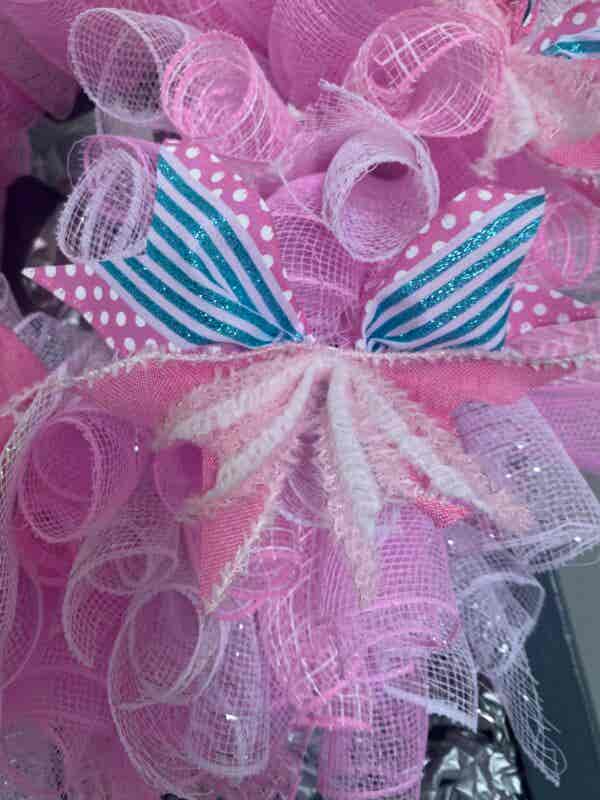 Bespoke Little Miss Pink With A Turquoise Twist - Image 3