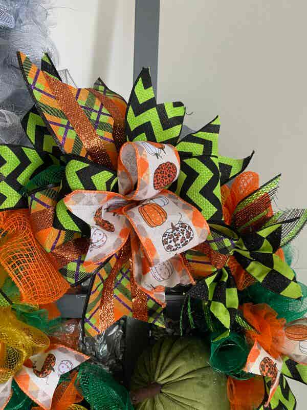 Bespoke Green Pumpkin Pleasure Decorative Wreath - Image 4