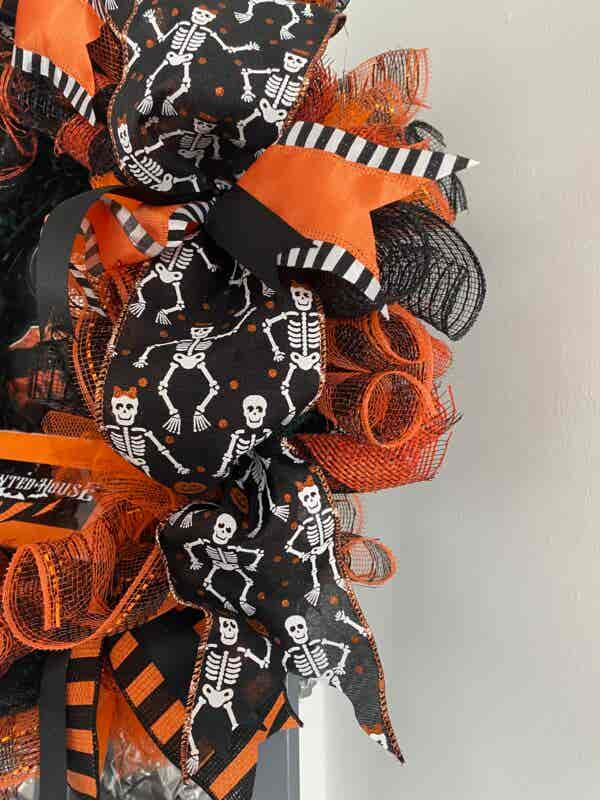Bespoke Freddie Meets Ferniegair Decorative Wreath - Image 4