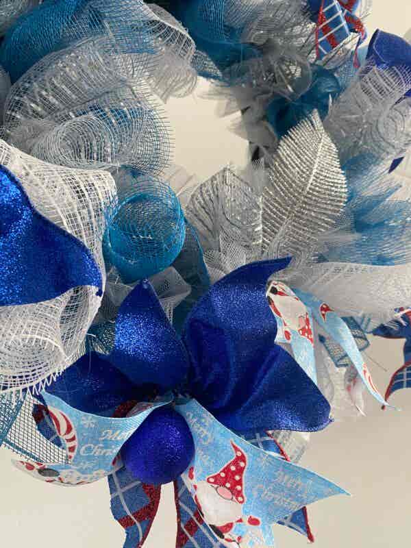 Bespoke Simply Serenity Christmas Decorative Wreath - Image 6