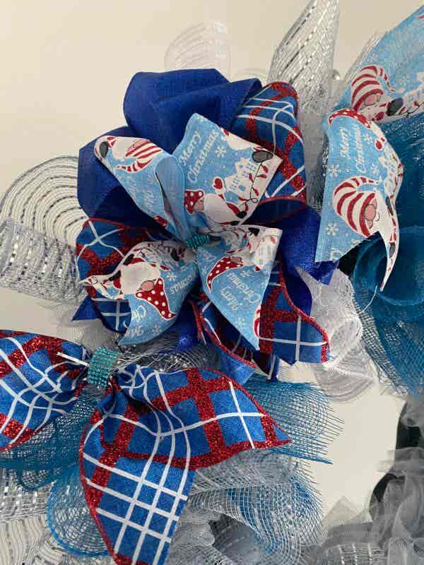 Bespoke Simply Serenity Christmas Decorative Wreath - Image 3