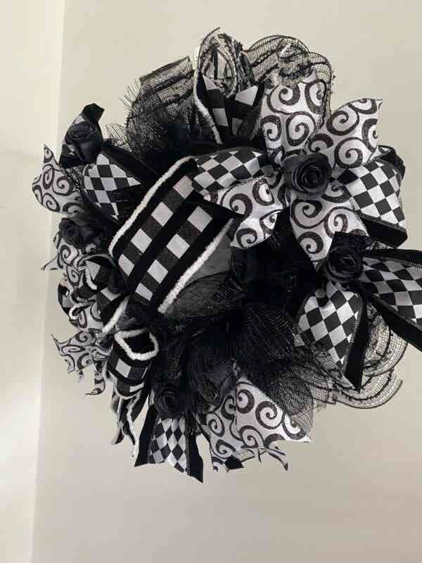 Bespoke  Monochrome Christmas Delight  Decorative Wreath - Image 3