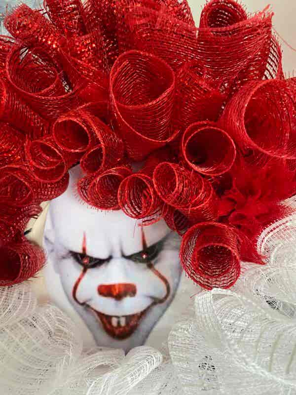 Bespoke It Clown Decorative Wreath - Image 6