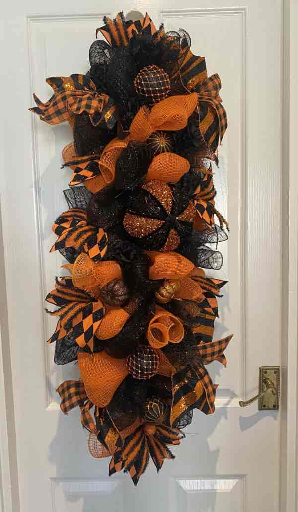 Bespoke Tangy Orange & Black Decorative Wreath - Image 4
