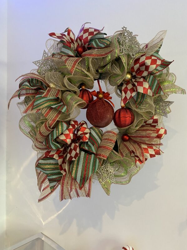 Bespoke Tracey's Shimmering Ruby Red Delight Decorative Wreath - Image 3