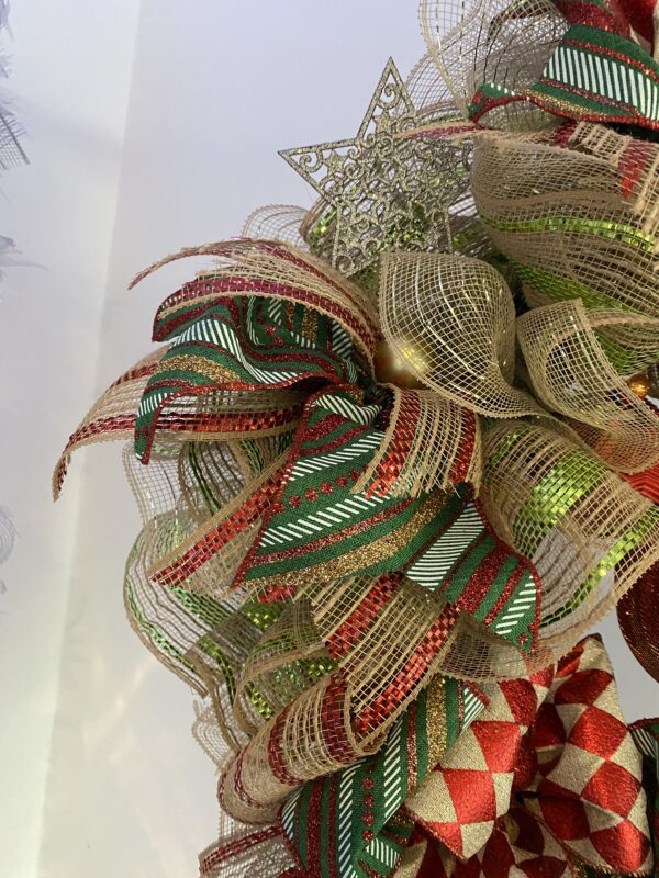 Bespoke Tracey's Shimmering Ruby Red Delight Decorative Wreath - Image 5