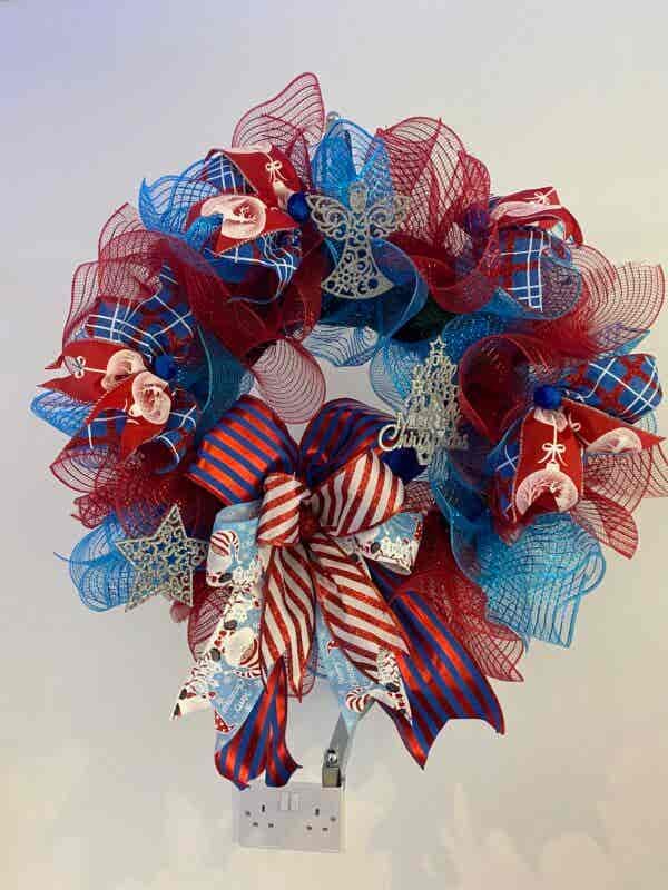 Bespoke Angels & Stars In The Blues Decorative Wreath - Image 3