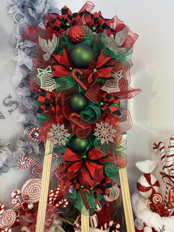 Bespoke Doves In A Mist Of Red Emerald Teardrop Swag Decorative Wreath