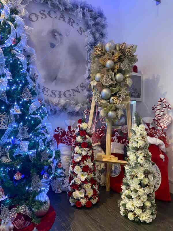 Bespoke Golden Dreams Of Christmas Decorative Teardrop Swag Wreath - Image 7